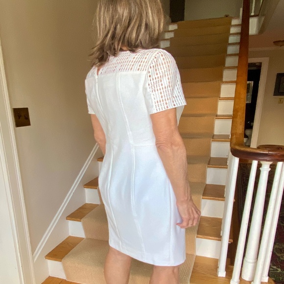 AKRIS PUNTO MID LENGTH LATICE DETAIL WHITE DRESS SIZE 8 - Picture 4 of 11